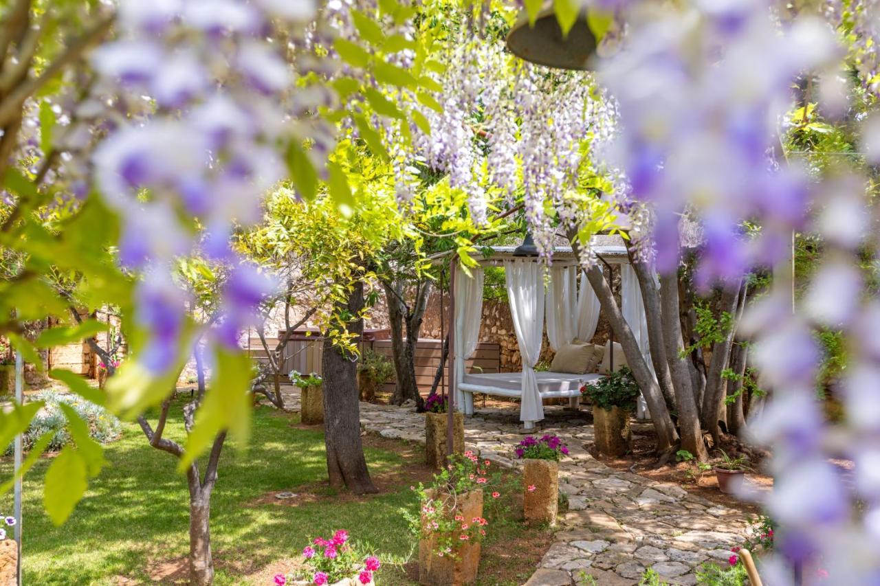 Bed and Breakfast Badia Del Casale Удженто Экстерьер фото