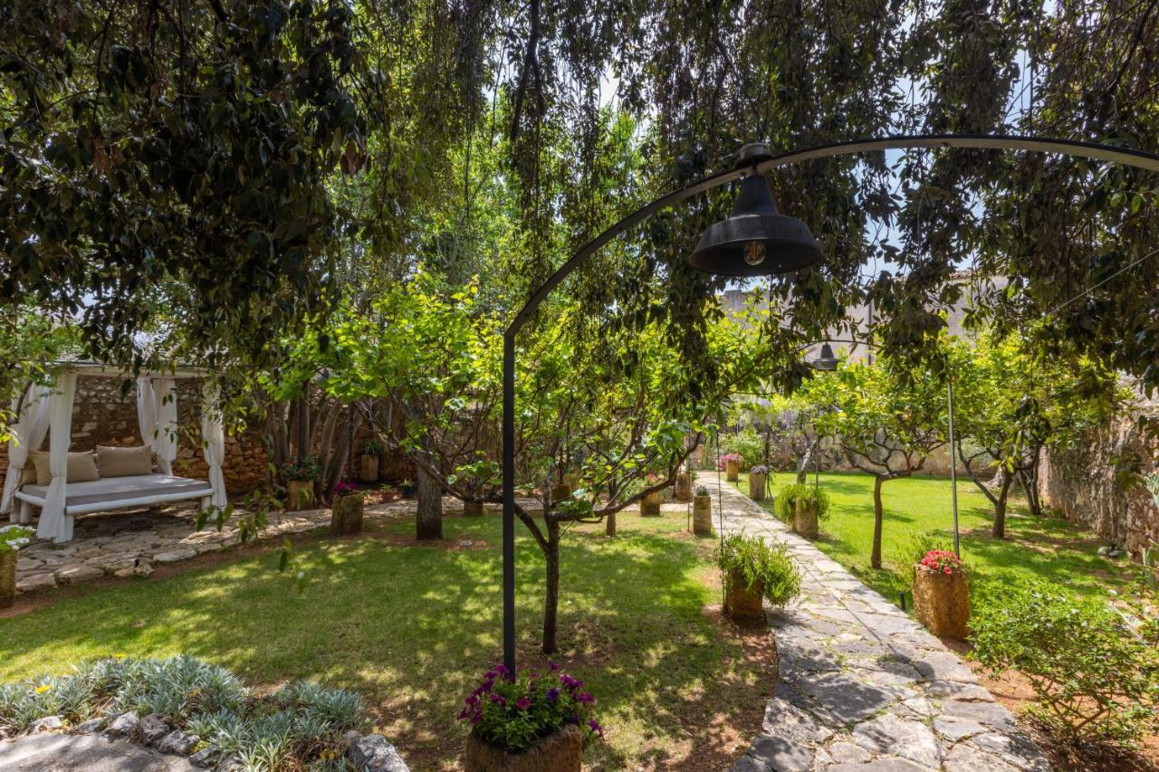 Bed and Breakfast Badia Del Casale Удженто Экстерьер фото