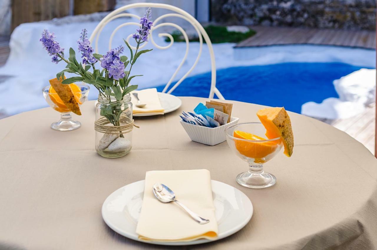 Bed and Breakfast Badia Del Casale Удженто Экстерьер фото